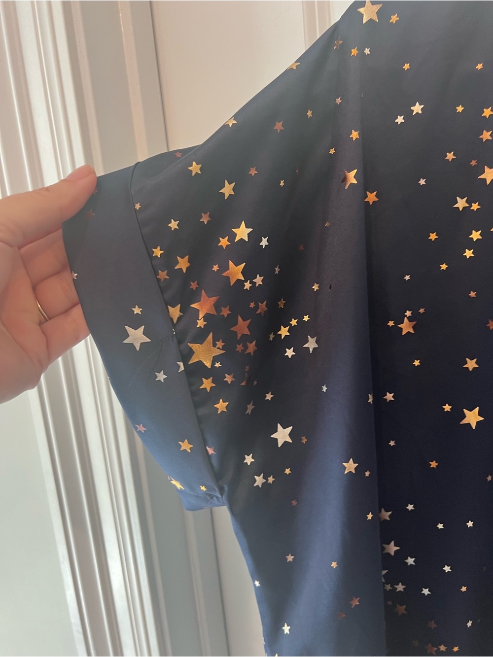 Entro Navy Top with Metallic Gold Star Print Size XL - Picture 7 of 16